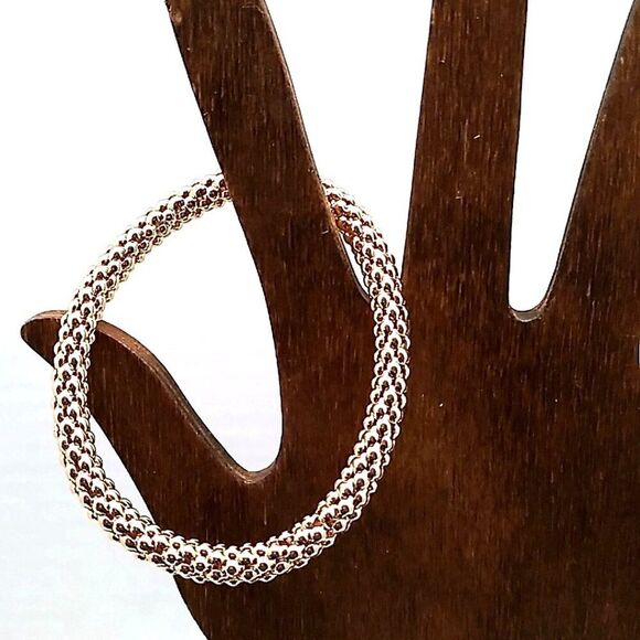 Gold-tone Beaded Stretch Bracelet Fits Wrist 6.5-7.25" - Picture 2 of 11